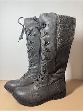Women's Tall Lace-Up Winter Boots with Sherpa Cuff - Gray
